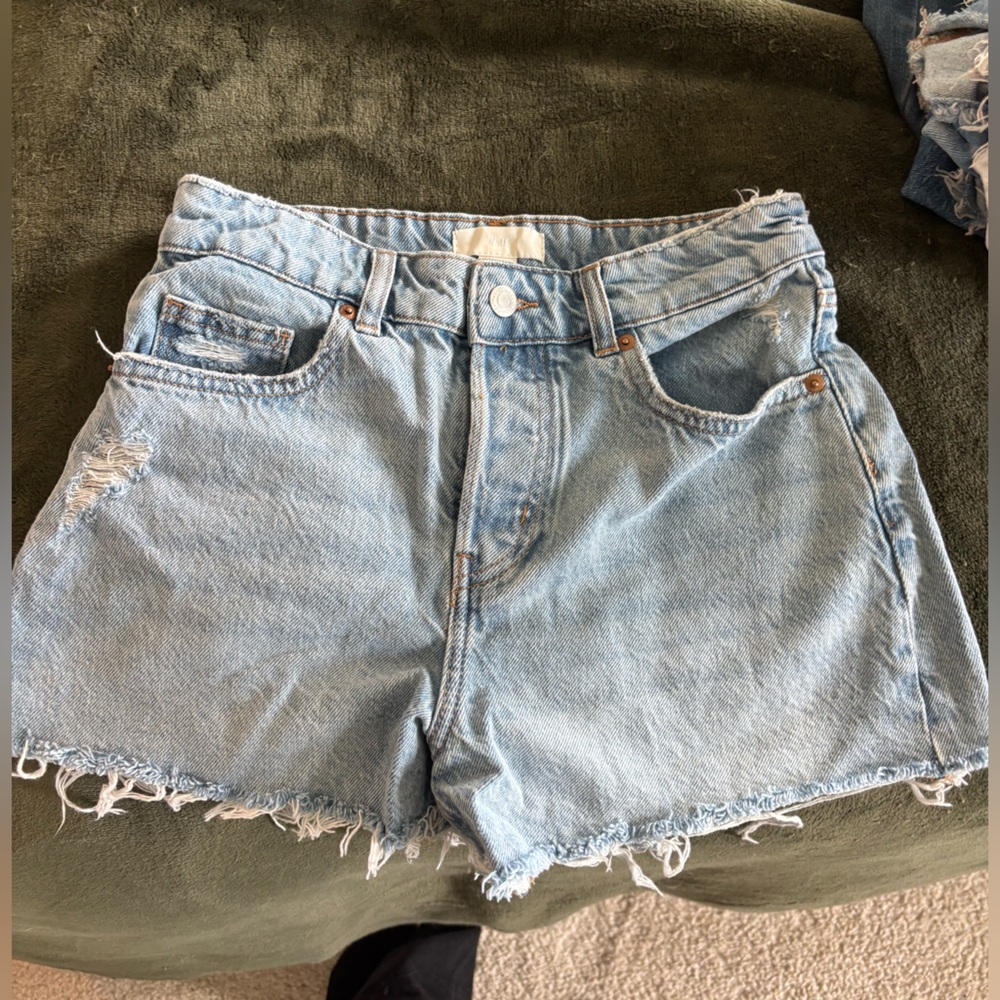 H&M Light Blue Frayed Denim Shorts